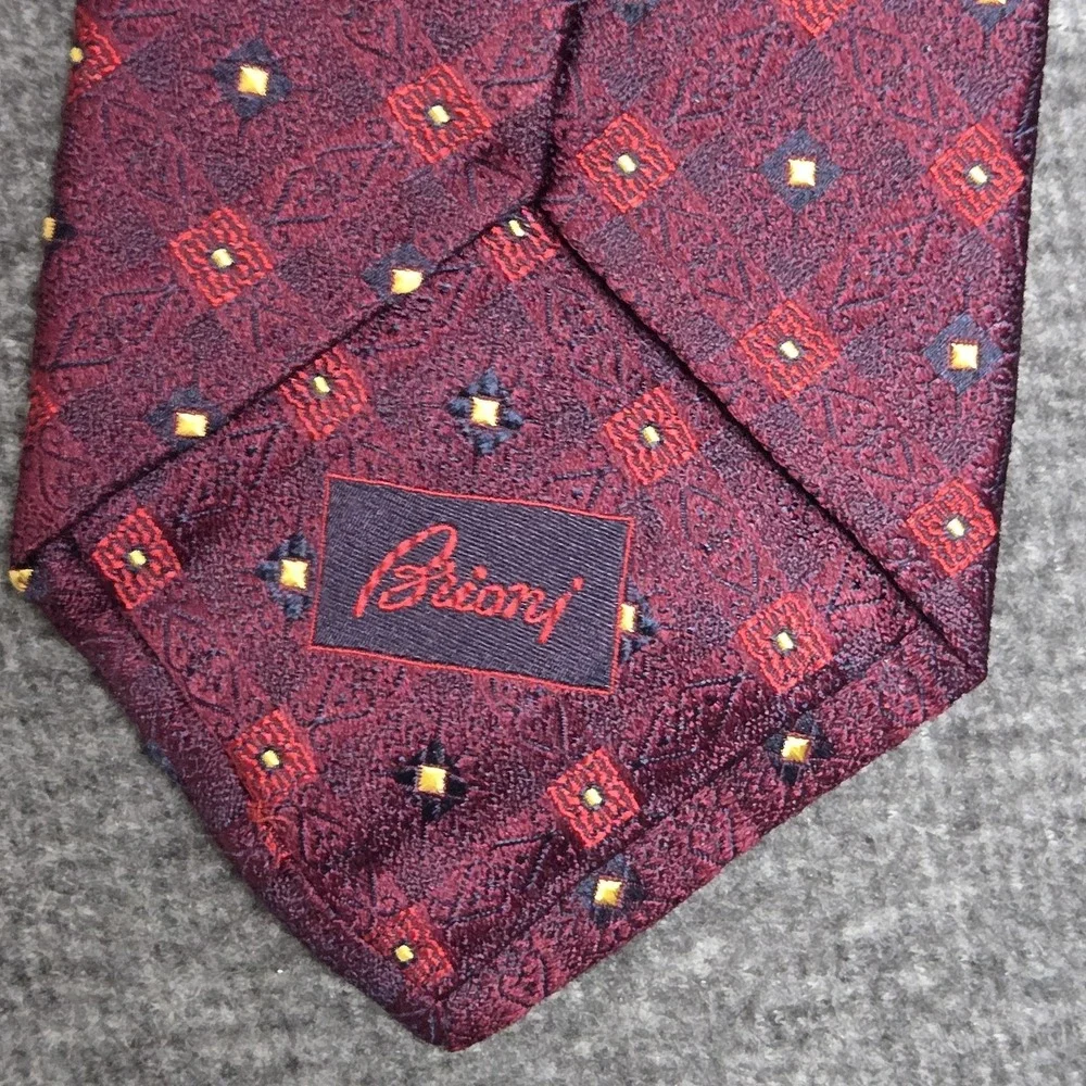 BRIONI Red‎ Diamond Hearts Criss Cross Thick Silk Print Tie Italy 61